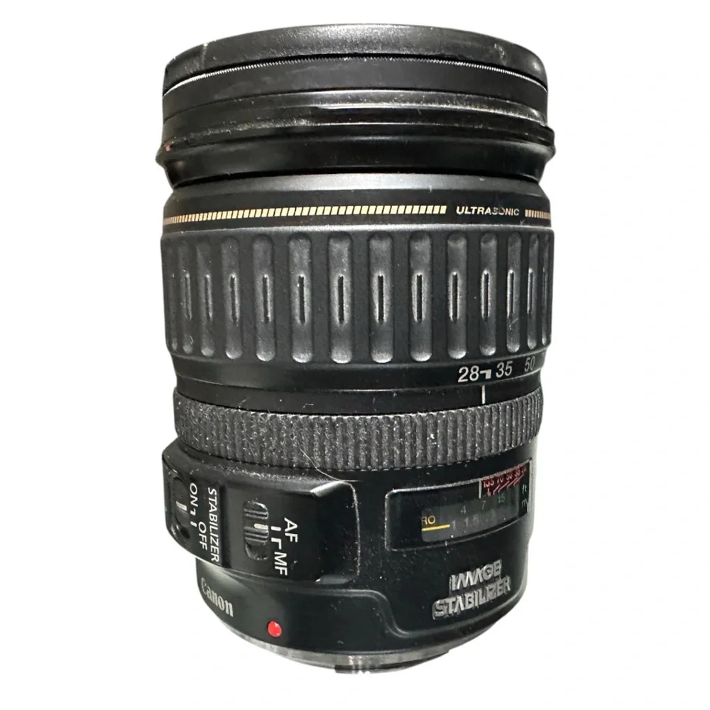 Canon EOS Rebel XSi DSLR Camera + Canon EF 28-135mm f/3.5-5.6 IS USM Lens